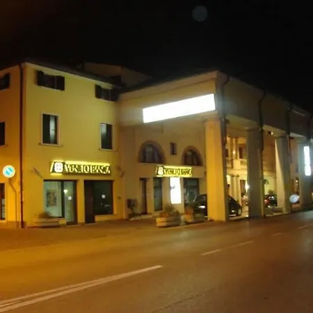 罗吉亚酒店 酒店 Mestrino