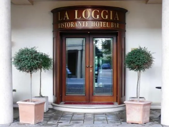 Otel La Loggia 3*