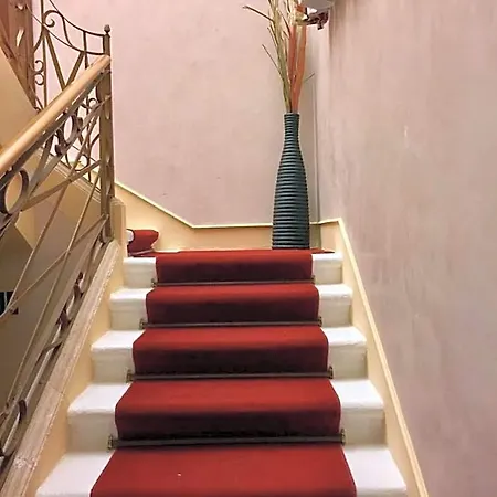 La Loggia 3*