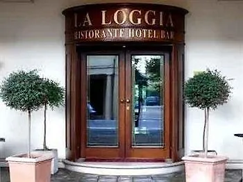 La Loggia Отель